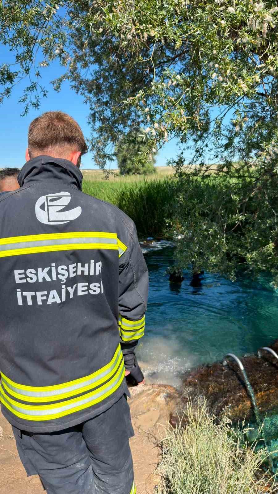 Sakarya Nehri&rsquo;ne serinlemek i&ccedil;in giren 18 yaşındaki gencin cenazesi &ccedil;ıktı
