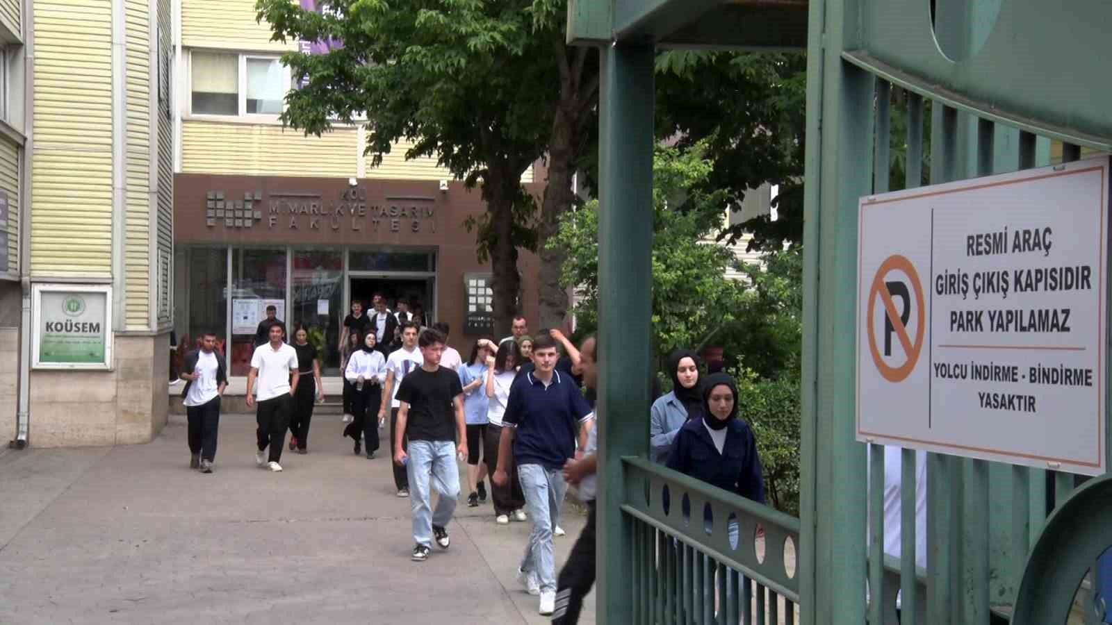 Anne Antalya&rsquo;da kızı Kocaeli&rsquo;de ter d&ouml;kt&uuml;: G&ouml;r&uuml;nt&uuml;l&uuml; aramada heyecanlı bekleyiş