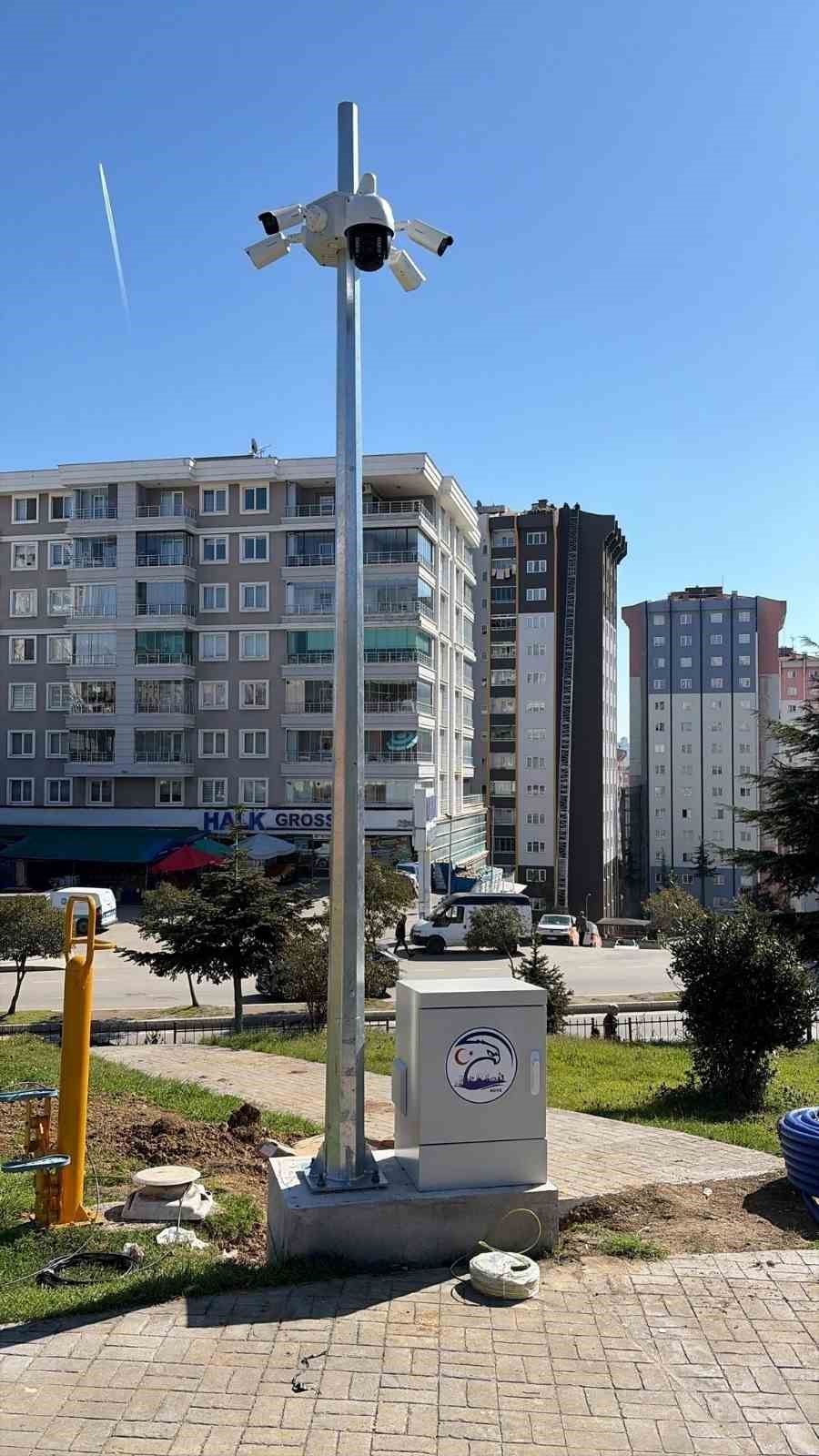 Başkan Kurnaz: "İlkadım&rsquo;ın kronikleşmiş sorunlarına neşter vuruyoruz"