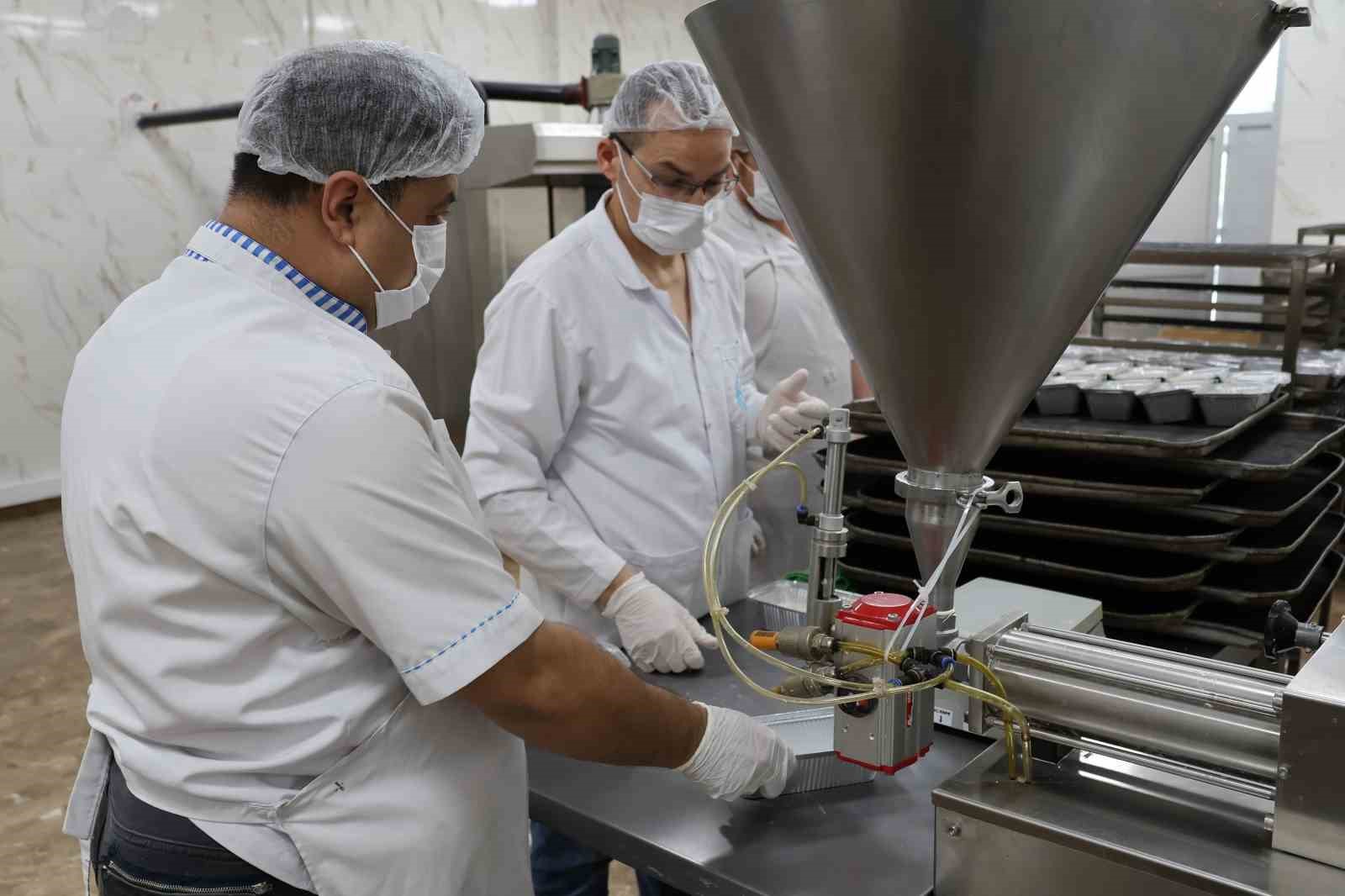 Haliliye&rsquo;de glutensiz ekmek fırını binlerce vatandaşın ihtiyacına yanıt veriyor