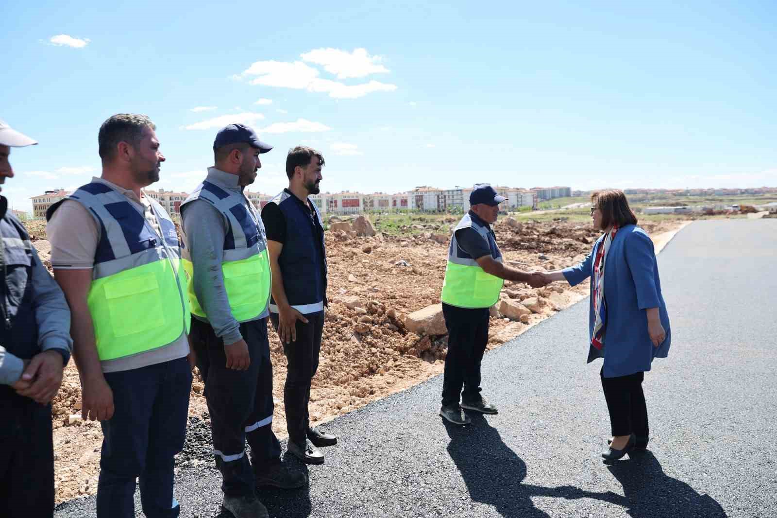 Gaziantep Büyükşehir asfalt sezonunu açtı