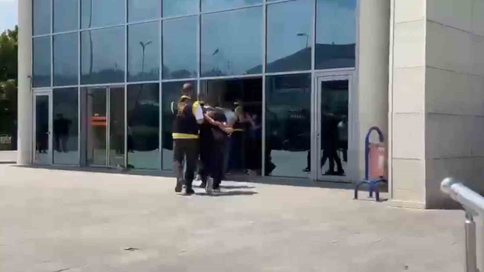 İskenderun&rsquo;da hapis cezası ile aranan 4 kişi yakalandı