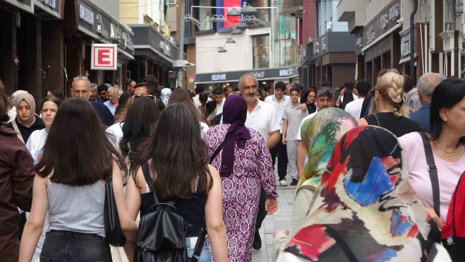 Doğu Karadeniz b&ouml;lgesinde evlilik kredisinden yararlanan toplam kişi/&ccedil;ift sayısı bin 339&rsquo;a ulaştı