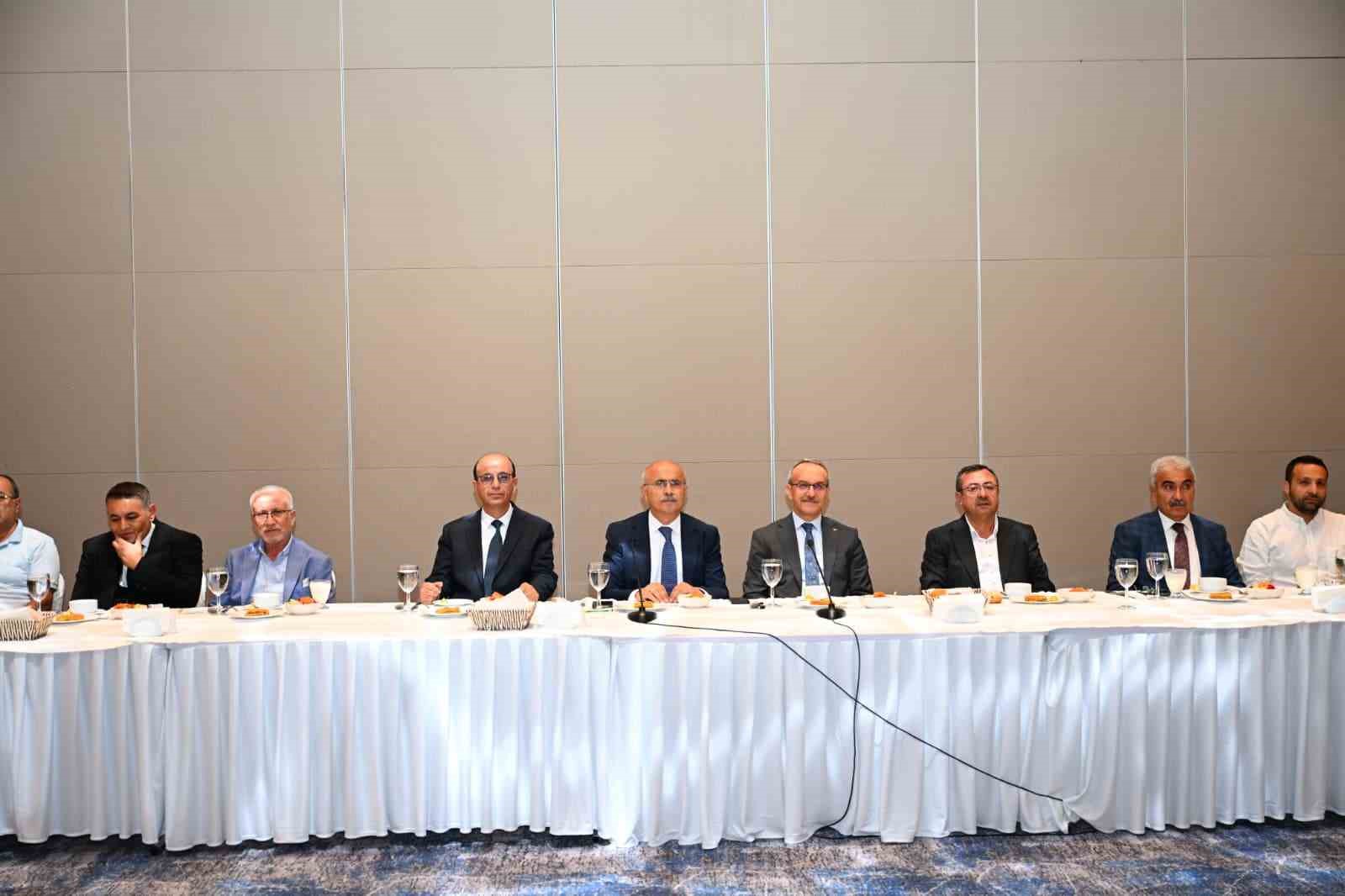 Başkan Er, "Depreme dayanklı g&uuml;venli ve diren&ccedil;li bir şehir inşa ediyoruz"