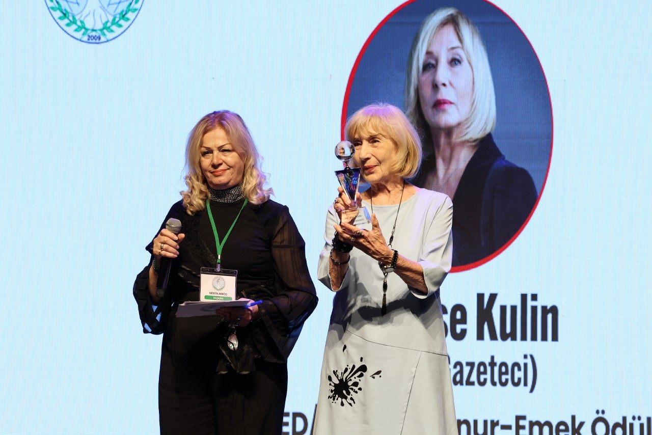 2.Y&uuml;zyıl Cumhuriyet &Ouml;d&uuml;lleri sahiplerini buldu