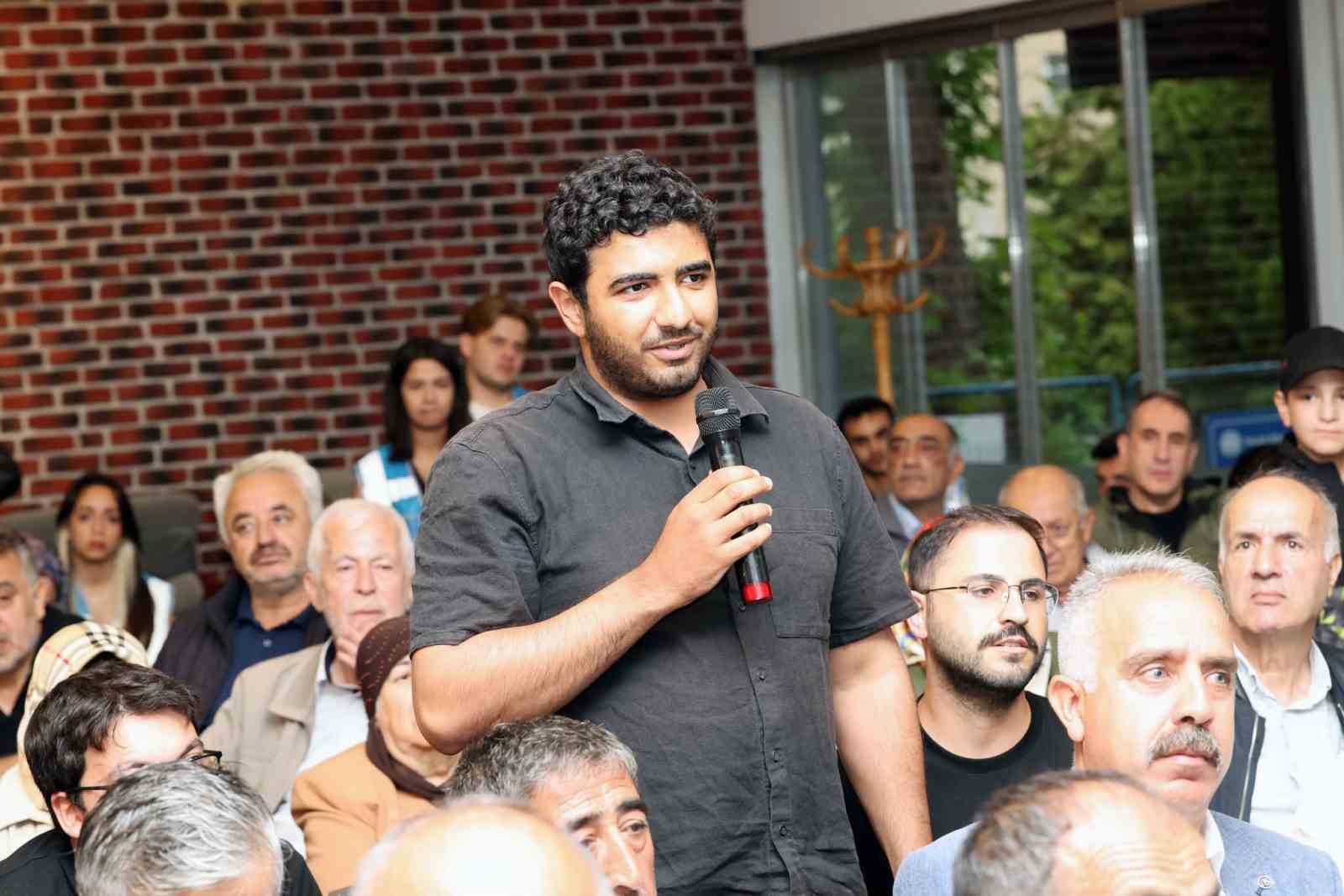 Vatandaş sordu, Başkan Yal&ccedil;ın Osmanlı Evi&rsquo;nde cevapladı