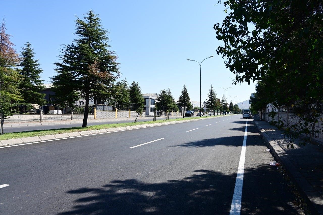 Kayseri OSB&rsquo;de 2026 asfalt sezonu a&ccedil;ıldı