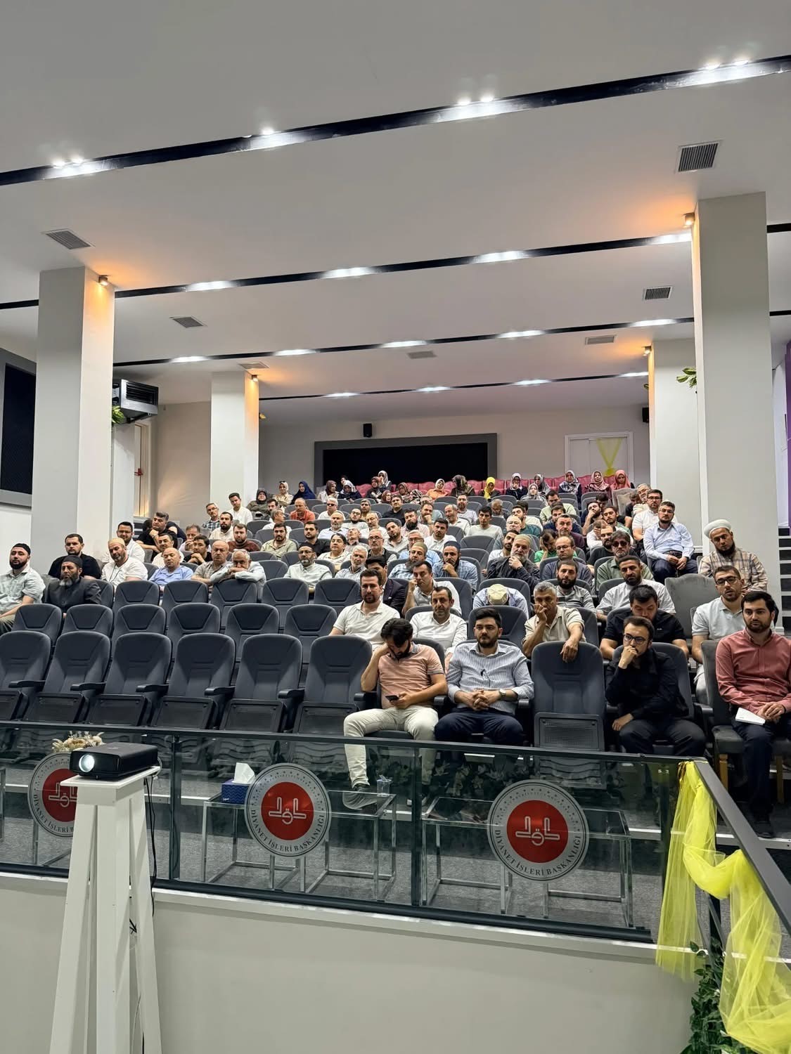 Yaz Kur’an kurslarında görev alacak personele seminer verildi