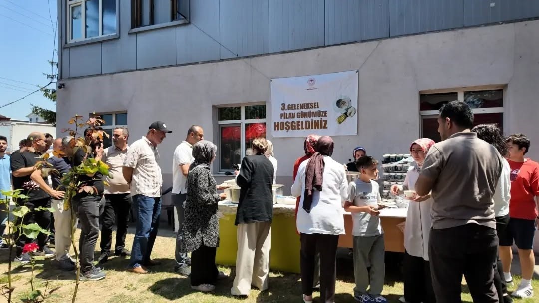 Tarım ve Orman M&uuml;d&uuml;rl&uuml;ğ&uuml;nde pilav g&uuml;n&uuml;
