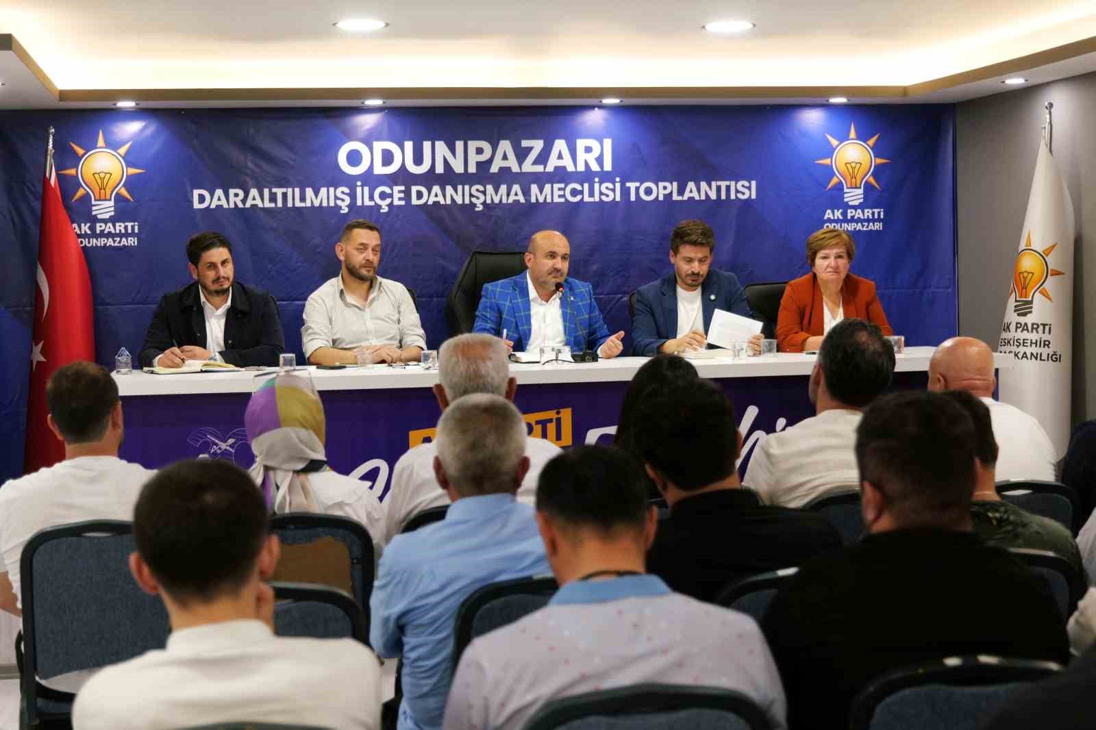 AK Parti Odunpazarı Daraltılmış İl&ccedil;e Danışma Meclisi Toplantısı ger&ccedil;ekleştirildi