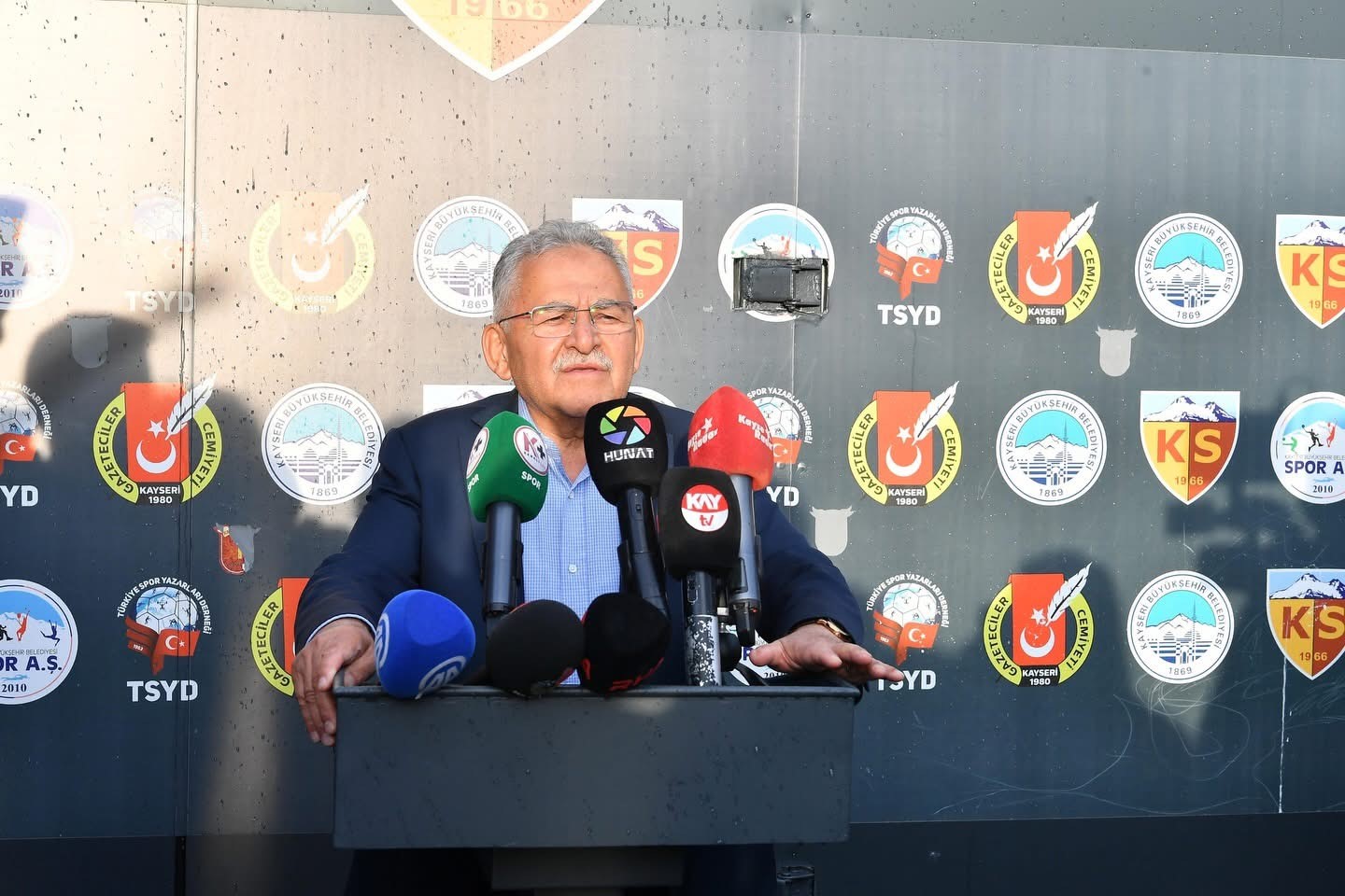 Kayserispor Onursal Başkanı B&uuml;y&uuml;kkılı&ccedil;: "Kayserispor bu şehrin değeridir"