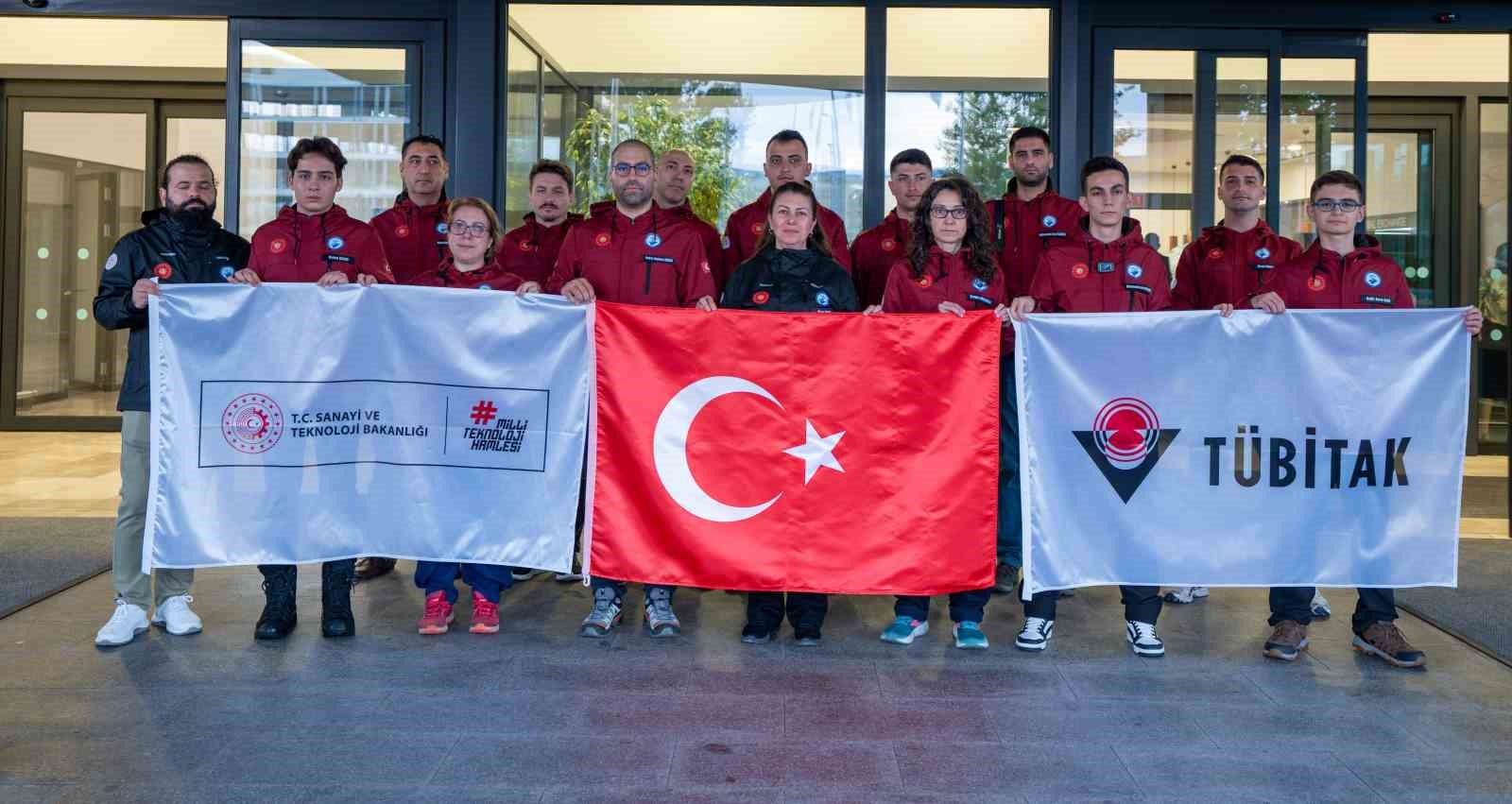 T&uuml;rk bilim insanları 6&rsquo;ncı kez Arktik&rsquo;te