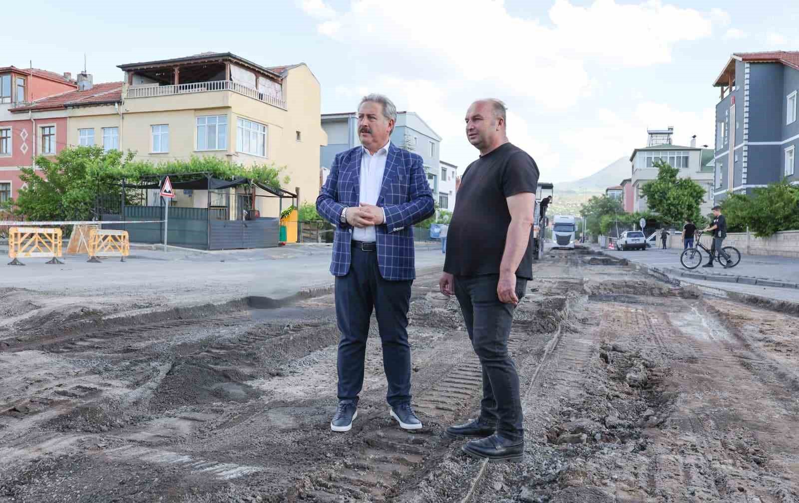 Osmanlı mahallesinin yolları ve &ccedil;ehresi yenileniyor