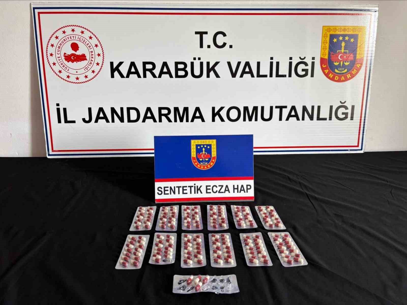 Uyuşturucu operasyonunda 171 sentetik hap ele ge&ccedil;irildi