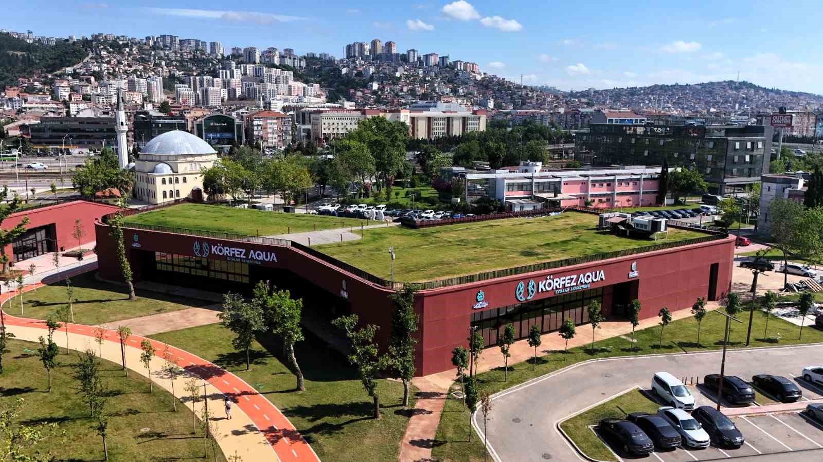 Kocaeli&rsquo;de dev akvaryum kapılarını a&ccedil;ıyor