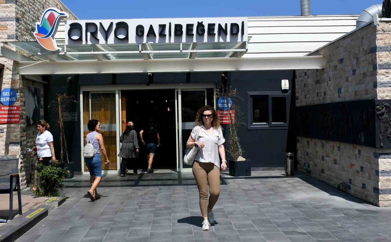 Kuşadası Belediyesi Arya Tesisleri&rsquo;nde nakit uygulaması sona erdi
