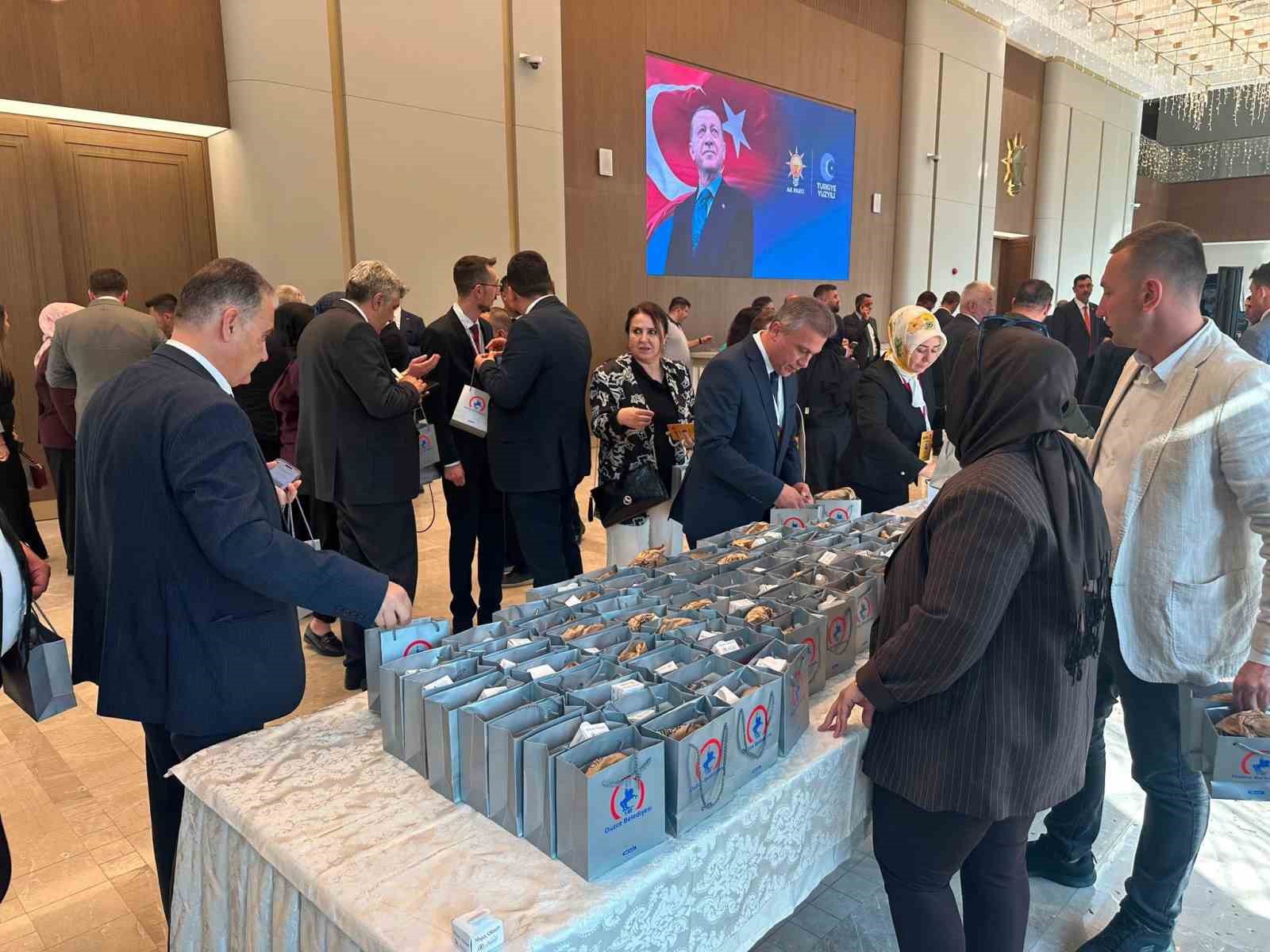 D&uuml;zce&rsquo;nin meşhur &uuml;r&uuml;nleri Ankara&rsquo;ya taşındı