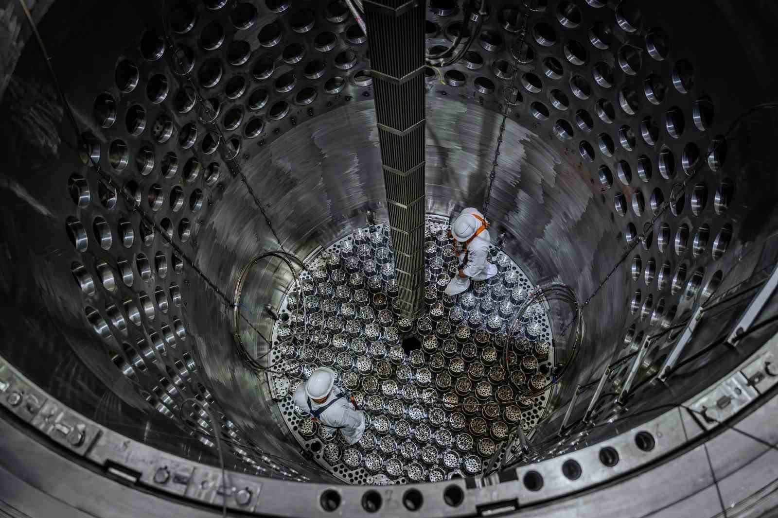 Akkuyu N&uuml;kleer Enerji Santrali&rsquo;nde ilk &uuml;niteye temsili n&uuml;kleer yakıt y&uuml;klendi