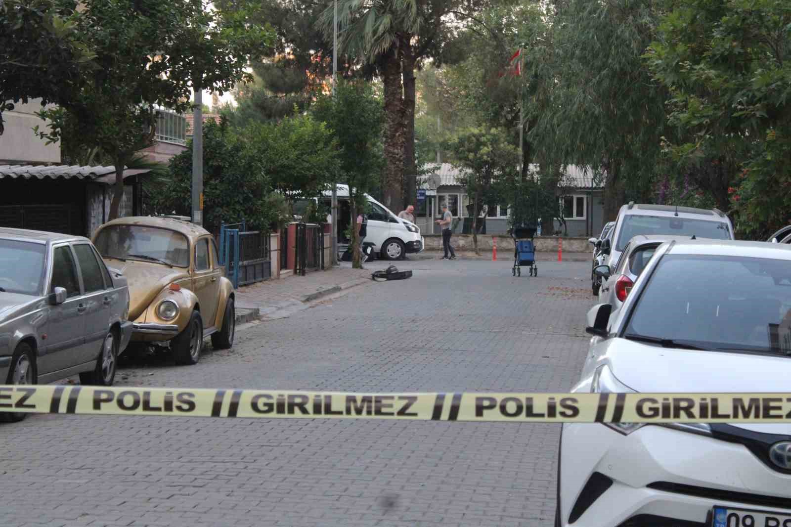 Aydın&rsquo;da ş&uuml;pheli valiz f&uuml;nyeyle patlatıldı
