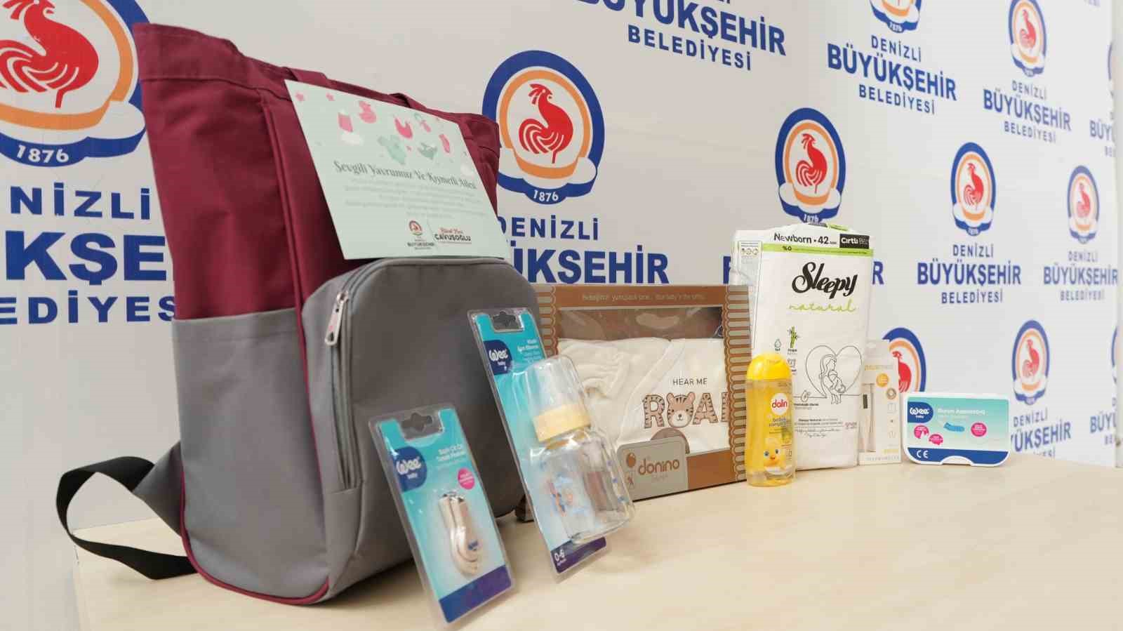 Denizli&rsquo;de annelerin ilk hediyesi b&uuml;y&uuml;kşehirden