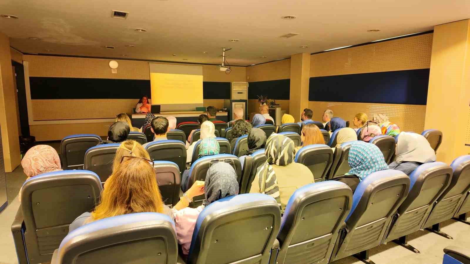 Elazığ&rsquo;da sınav kaygısı ele alındı
