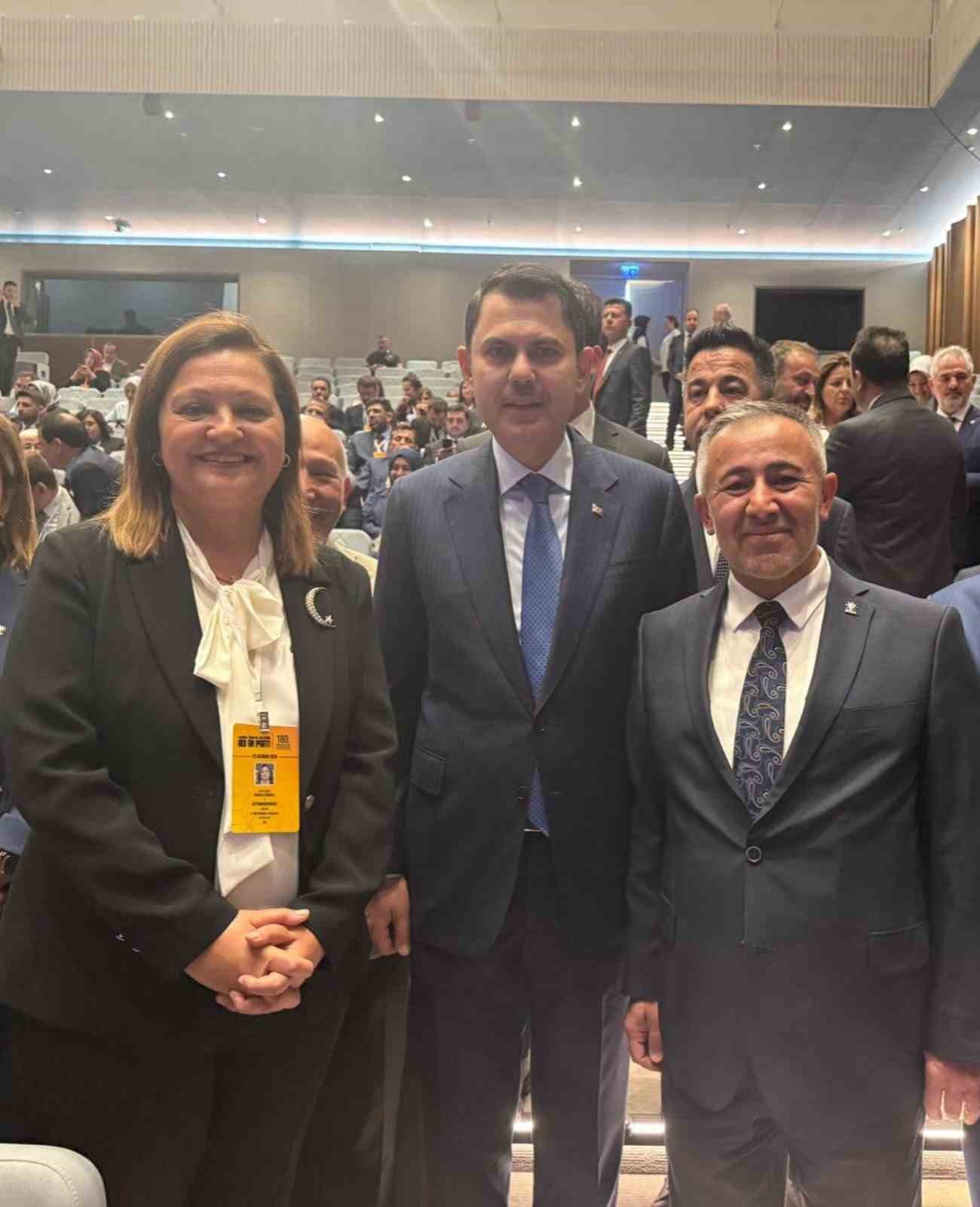 AK Parti İl Başkanı Yıldırım, Ankara&rsquo;da Bakanlarla bir araya geldi
