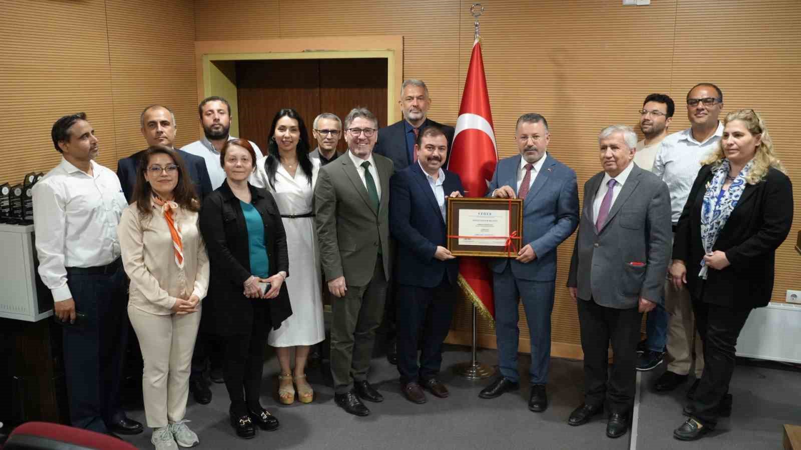 Rekt&ouml;r Kırışık&rsquo;tan &uuml;niversitenin gelecek vizyonuna ilişkin değerlendirmeler