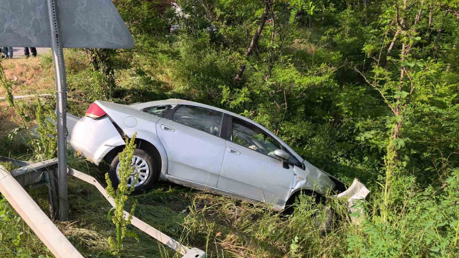 Bursa&rsquo;da iki otomobil &ccedil;arpıştı: 6 yaralı