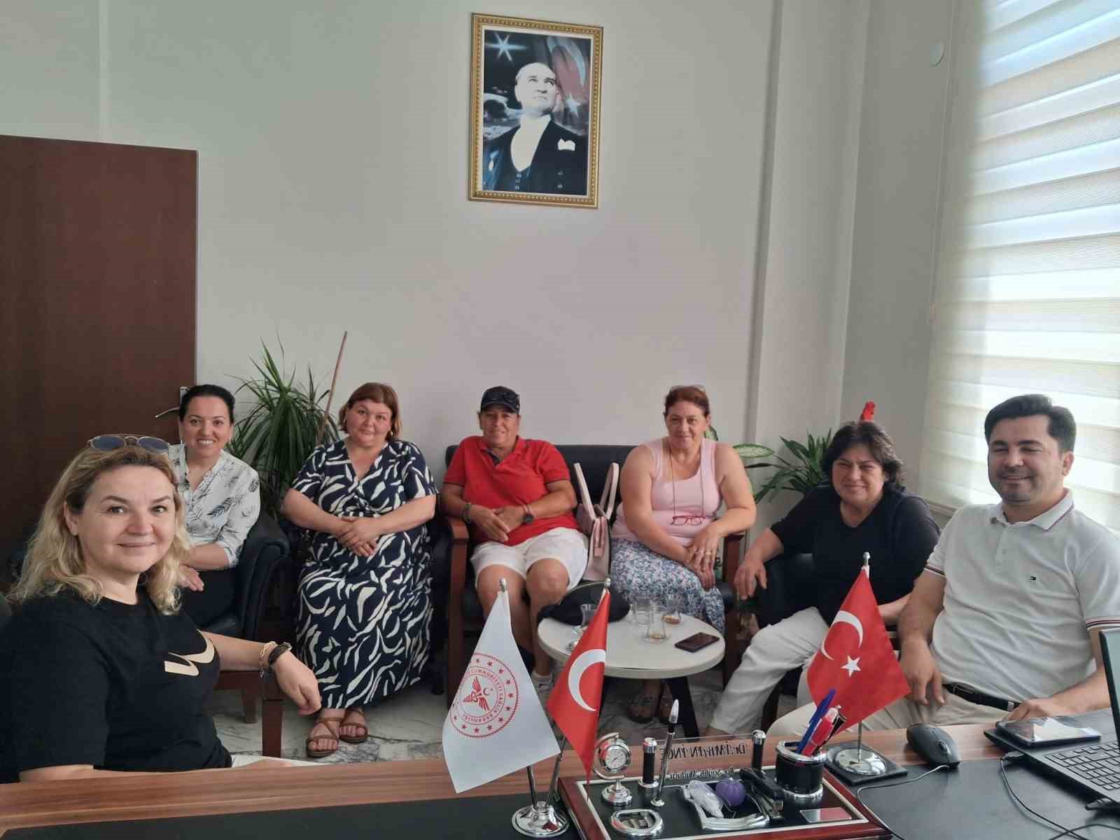 Marmaris&rsquo;te kadın muhtarlara anne ve &ccedil;ocuk sağlığı eğitimi