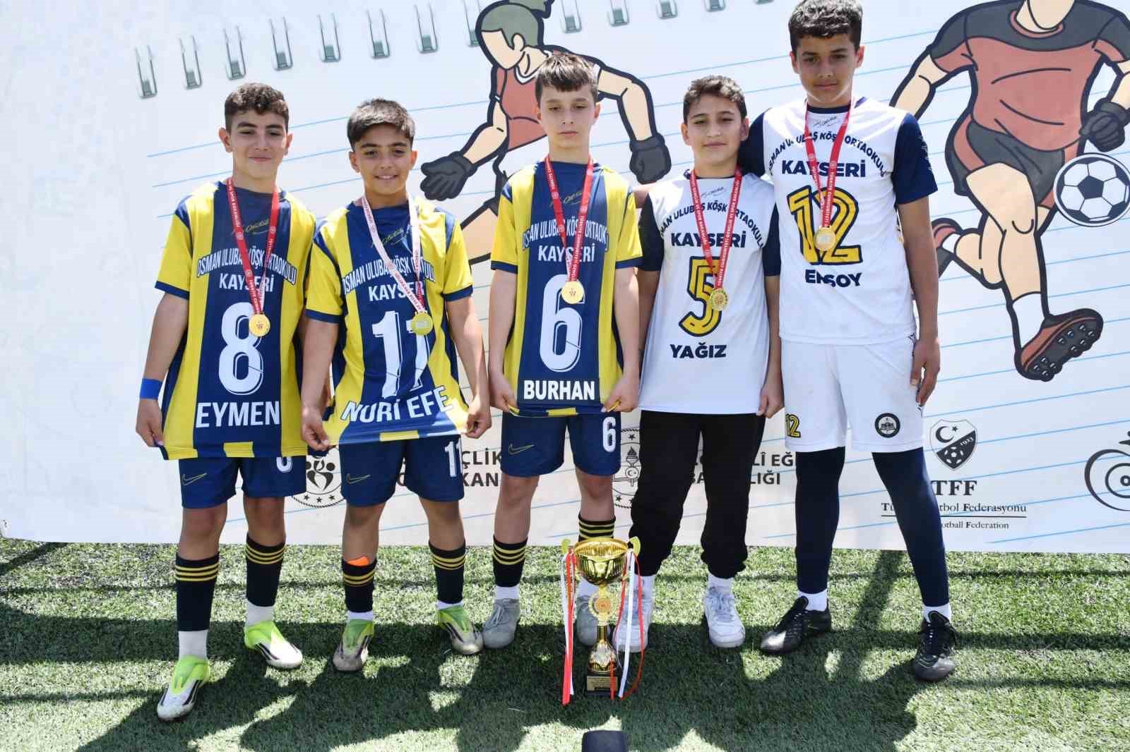 Kayseri Osman Ulubaş K&ouml;şk Ortaokulu T&uuml;rkiye finallerinde