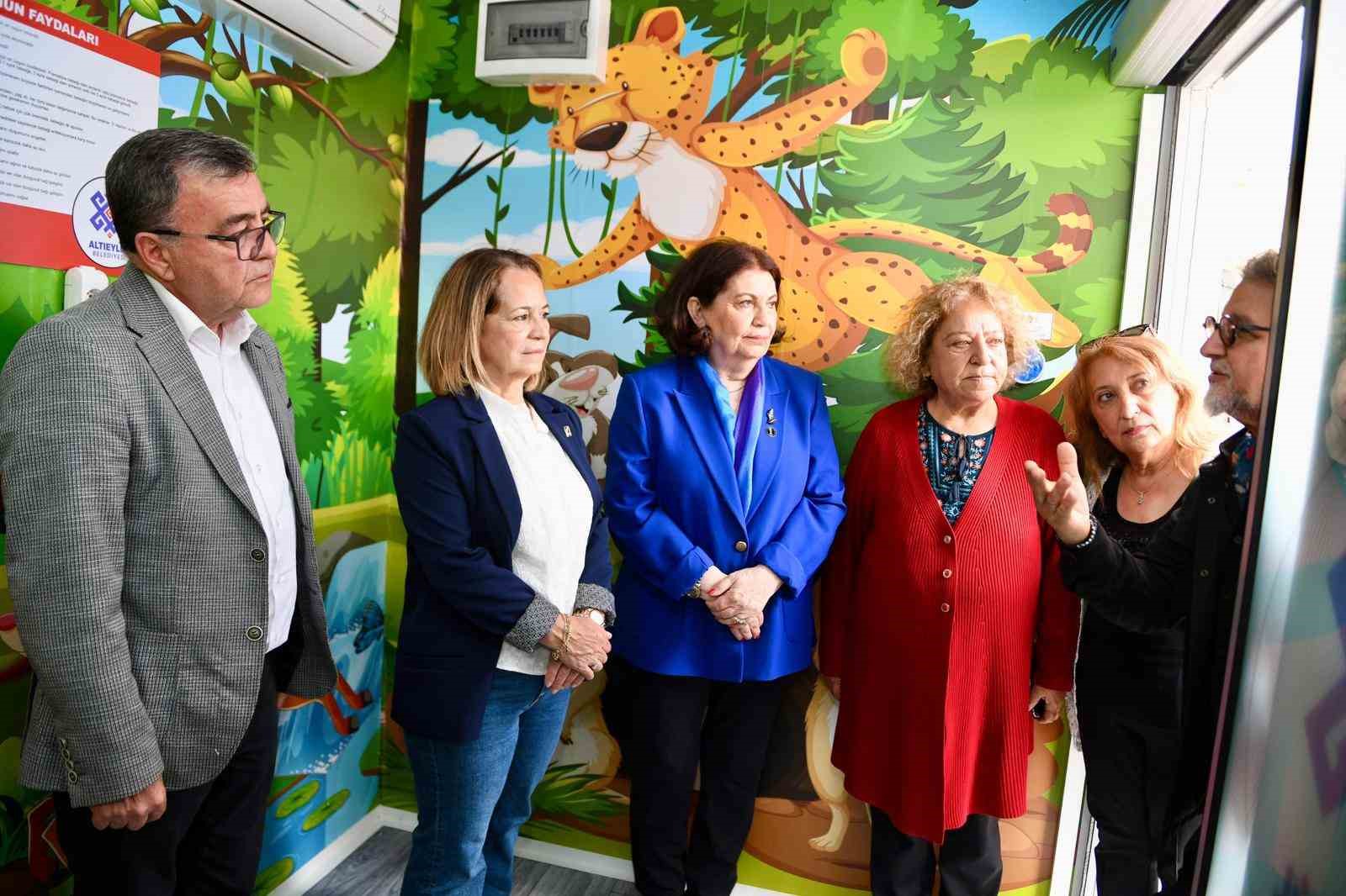 Altıeyl&uuml;l&rsquo;de bebek bakım ve emzirme kabinleri a&ccedil;ıldı