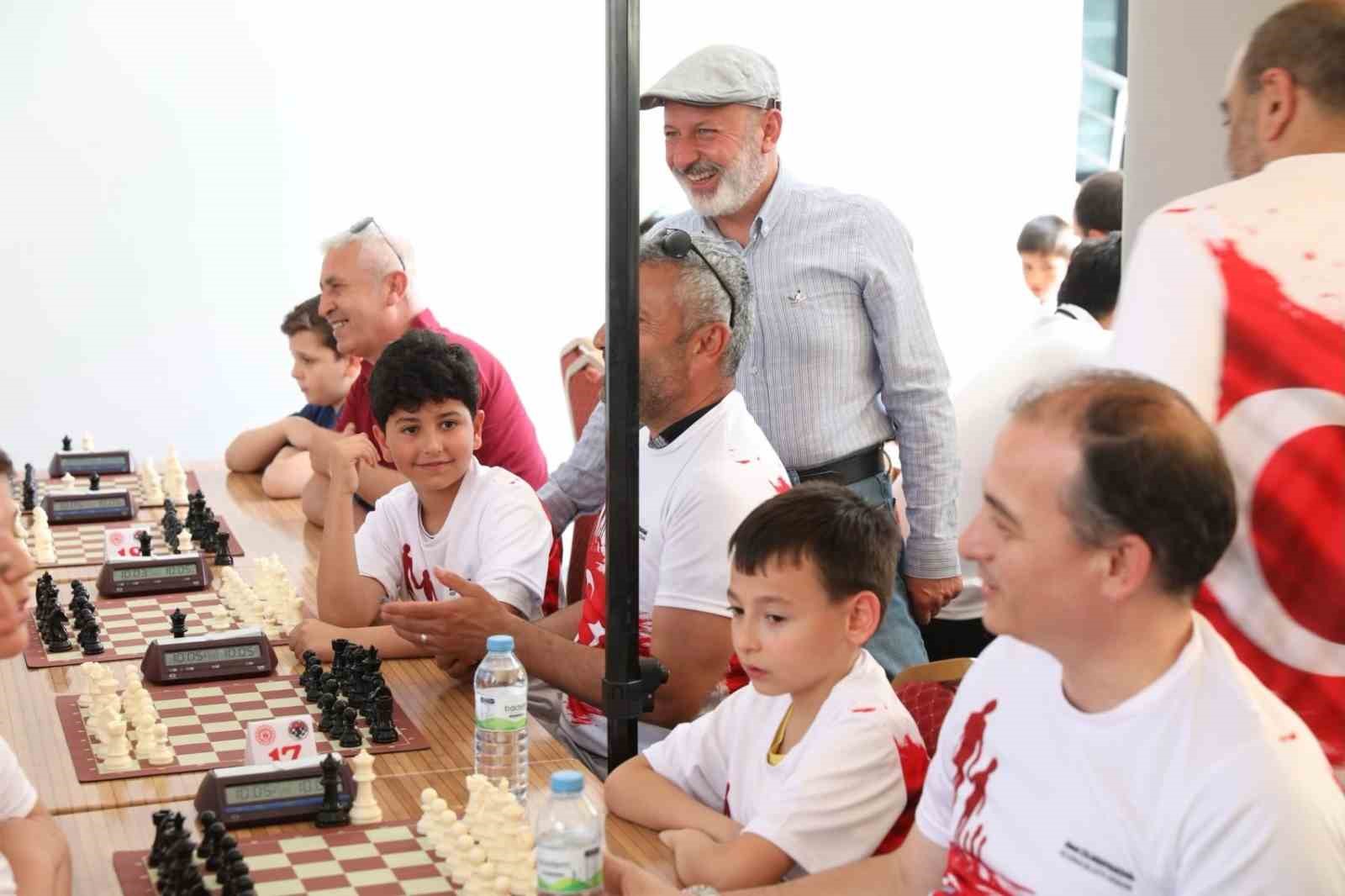 Başkan &Ccedil;olakbayrakdar: "Aileyi g&uuml;&ccedil;lendiren her adımın yanında olmaya devam edeceğiz"