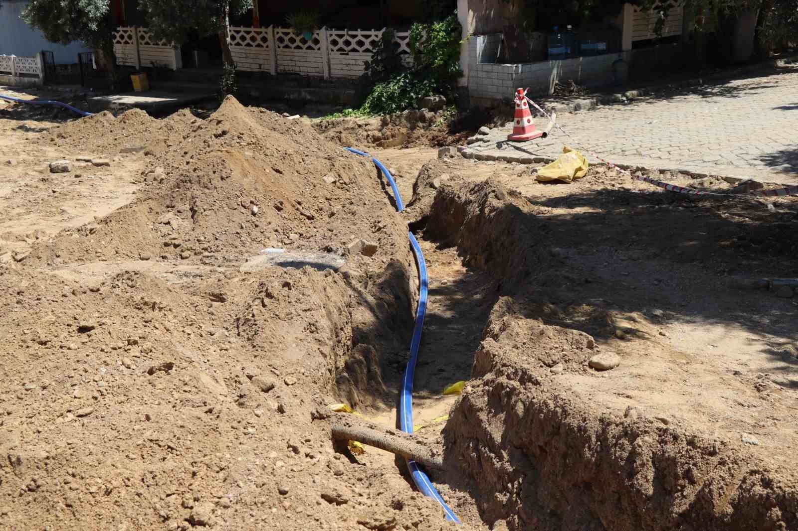 Nazilli Belediyesi Yıldıztepe&rsquo;de yarım asırlık iyi i&ccedil;me suyu hattını yeniledi