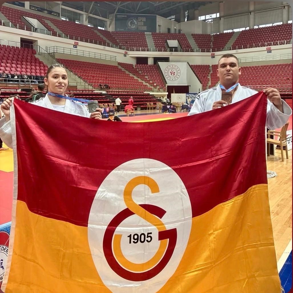 Gen&ccedil; hafız, judoda Galatasaray takımına girdi