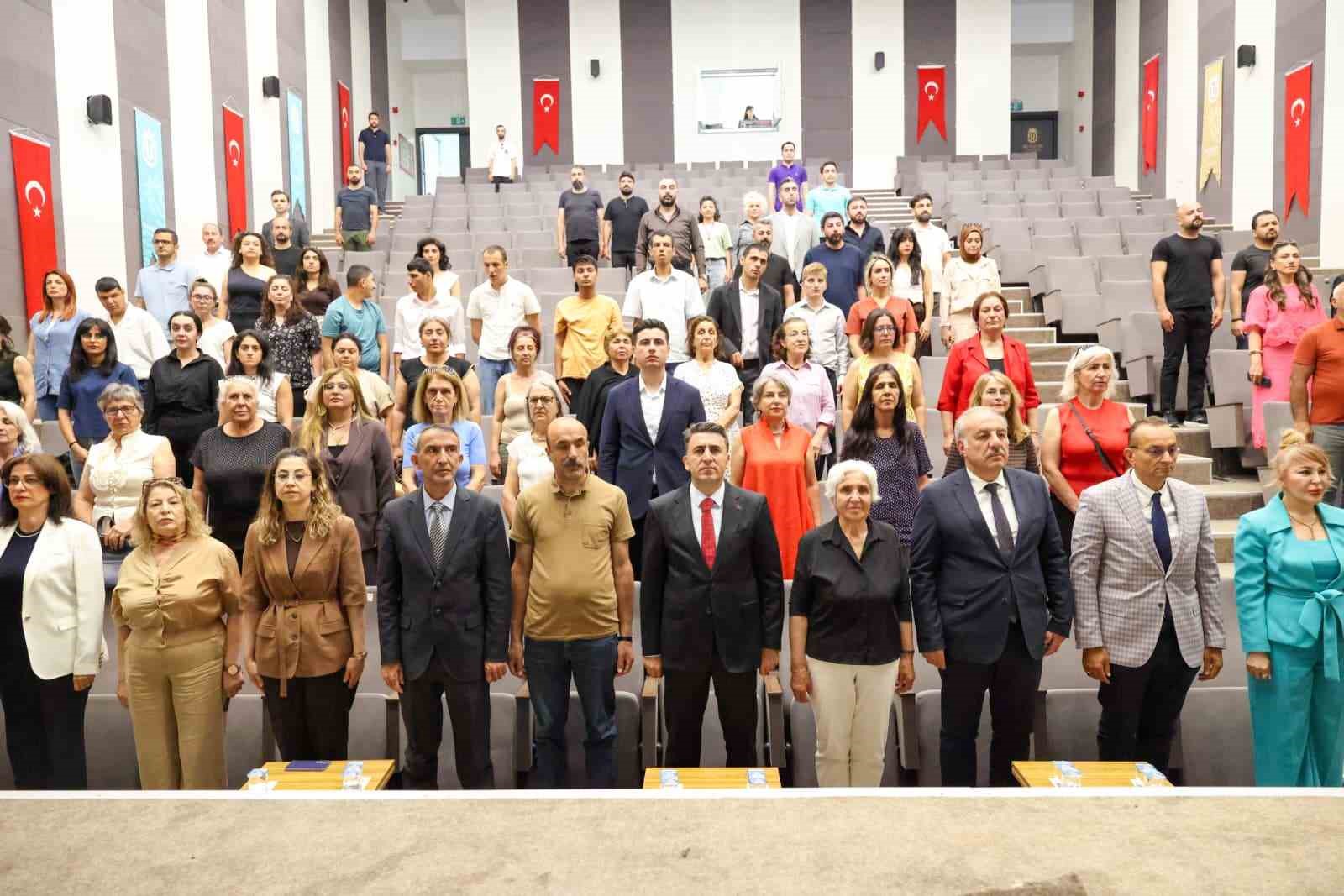 Tunceli’de anlamlı mezuniyet buluşması