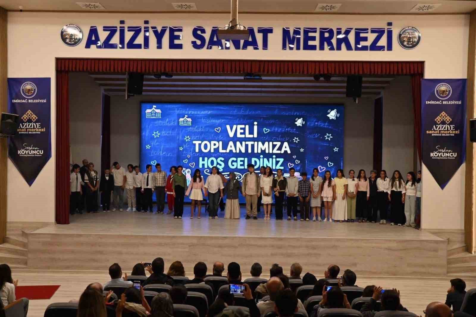 Emirdağ Mithatpaşa Ortaokulu&rsquo;ndan &lsquo;Sanat Ş&ouml;leni&rsquo;