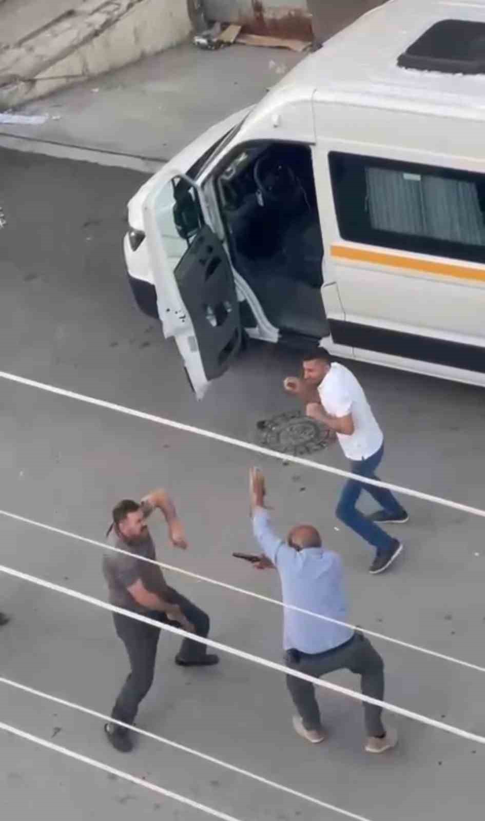 Ankara&rsquo;da silahlı ve sopalı kavga: 2 yaralı