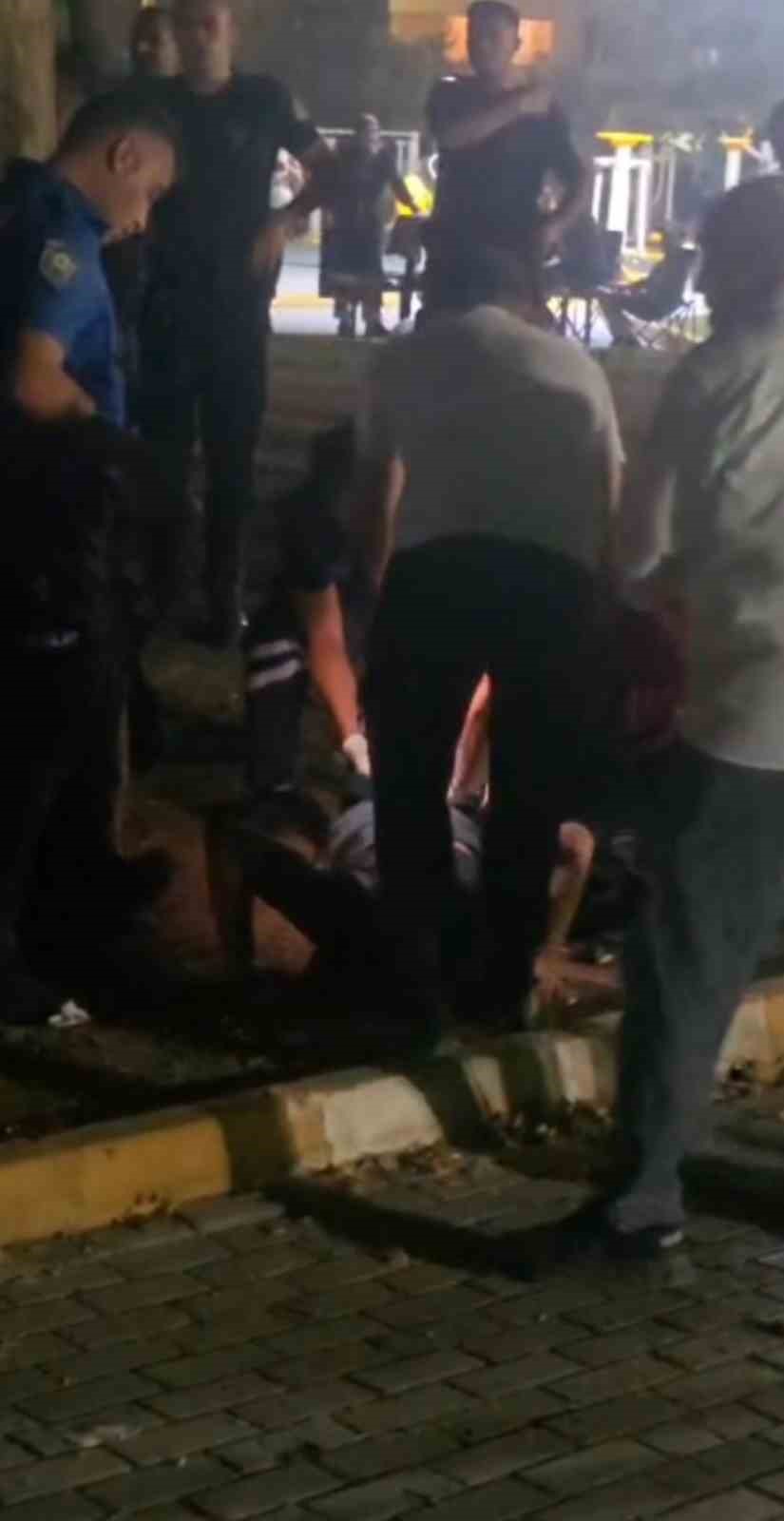 Şanlıurfa&rsquo;da taşlı sopalı kavga: 3 yaralı