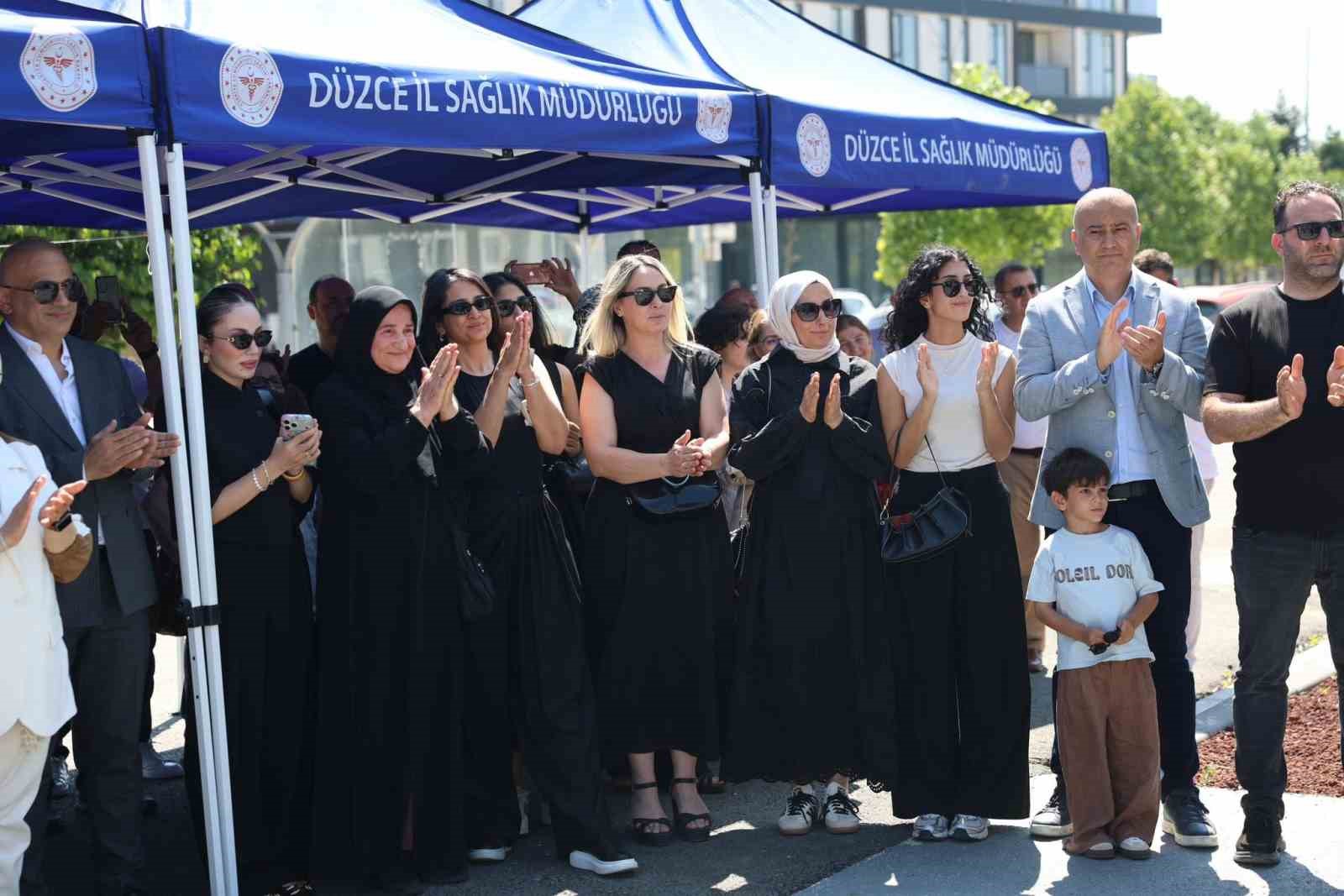 D&uuml;zce Osman Uzun Aile Sağlığı Merkezi dualarla a&ccedil;ıldı