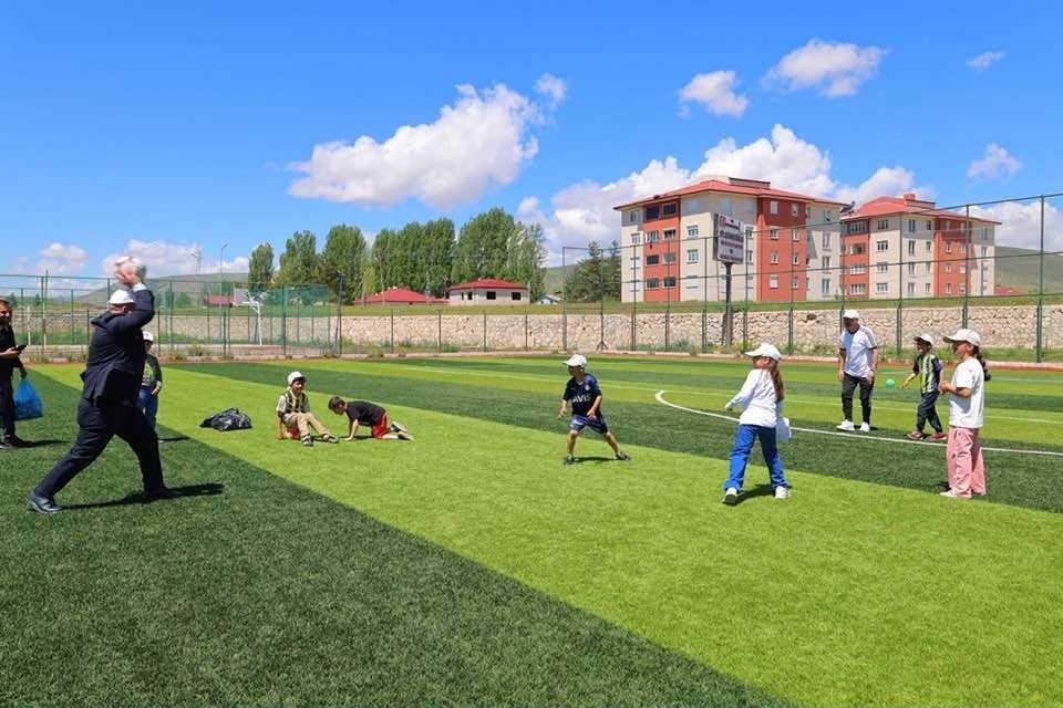 Arpalı&rsquo;da &ccedil;ocuk oyunları etkinliği d&uuml;zenlendi