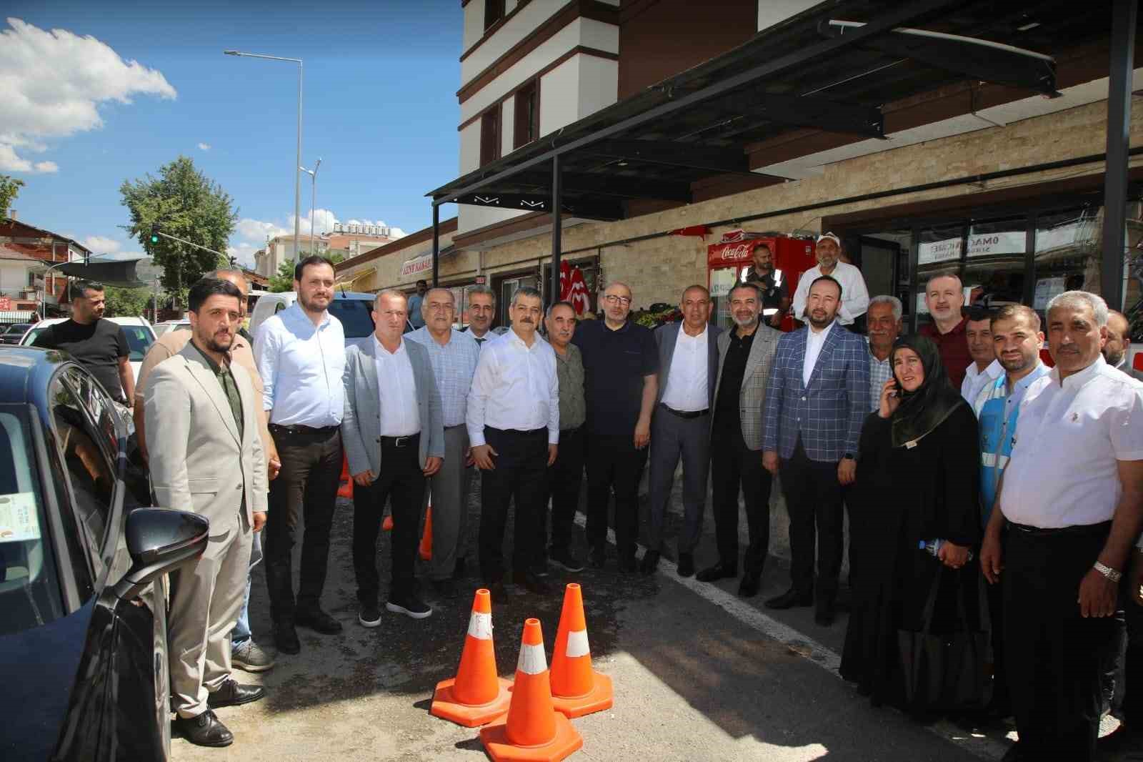 AK Parti Baskil&rsquo;de tek y&uuml;rek: 100 kişilik kadro sahaya indi