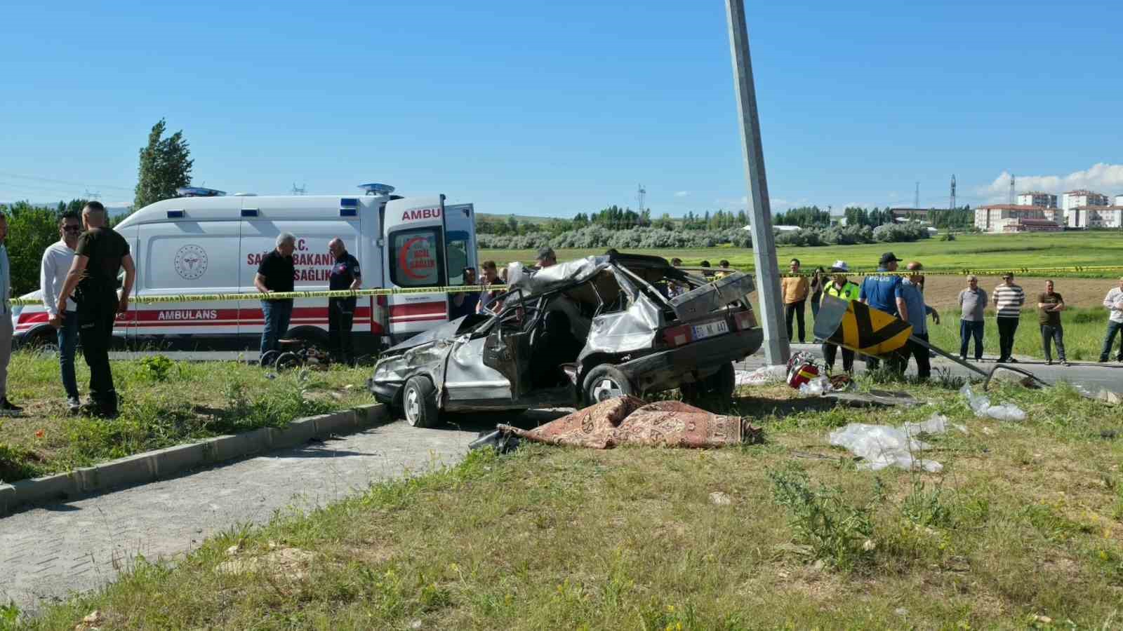Kayseri&rsquo;de feci kaza: 2 &ouml;l&uuml;, 4 yaralı