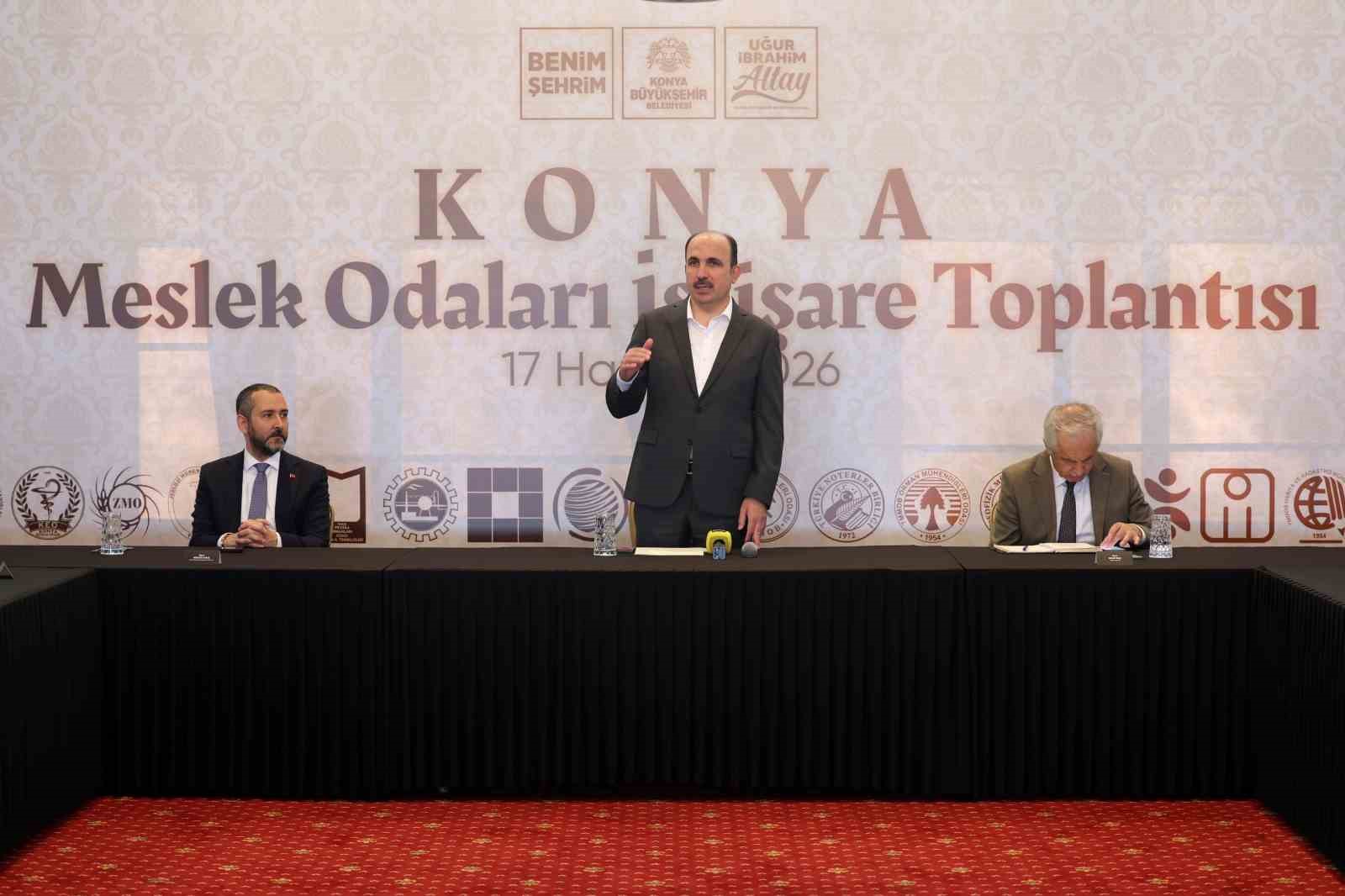 Başkan Altay: "B&uuml;y&uuml;kşehir Yasasından sonra &ccedil;ok b&uuml;y&uuml;k bir coğrafyada hizmet ediyoruz"
