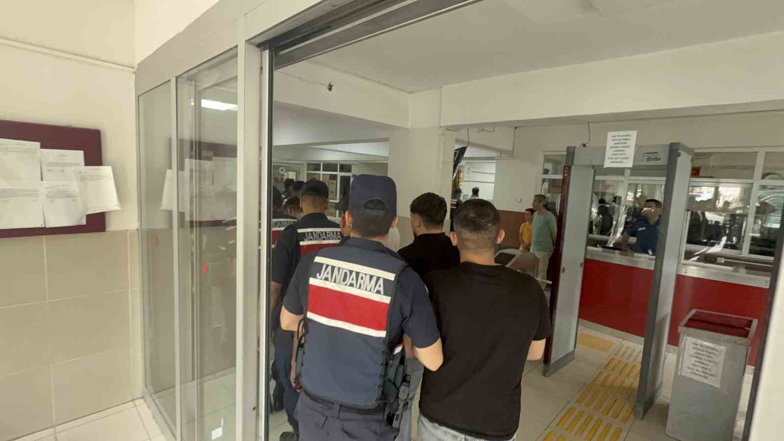 Tokat merkezli uyuşturucu operasyonunda 36 ş&uuml;pheli adliyeye sevk edildi
