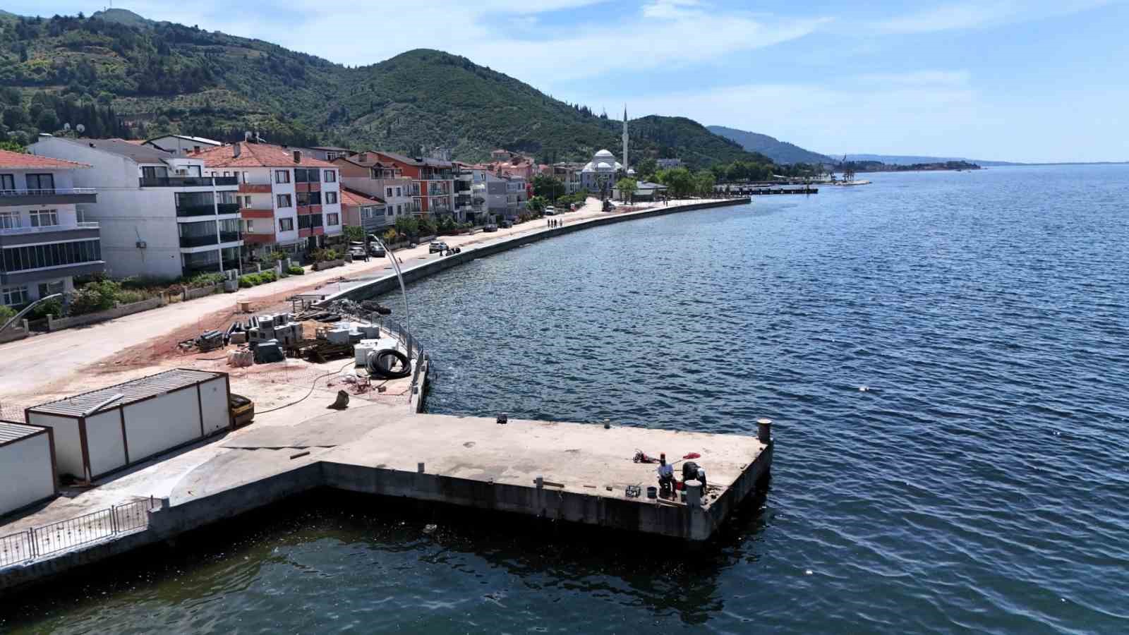 Ulaşlı&rsquo;ya 460 metrelik dalgakıran
