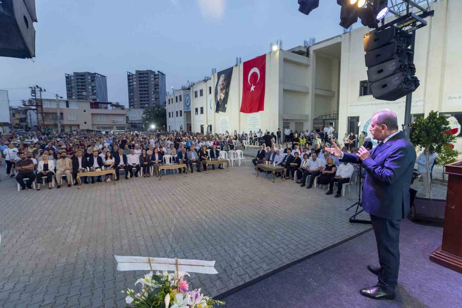 Başkan Se&ccedil;er: "Mersin, T&uuml;rkiye sosyolojisinin izd&uuml;ş&uuml;m&uuml;d&uuml;r"