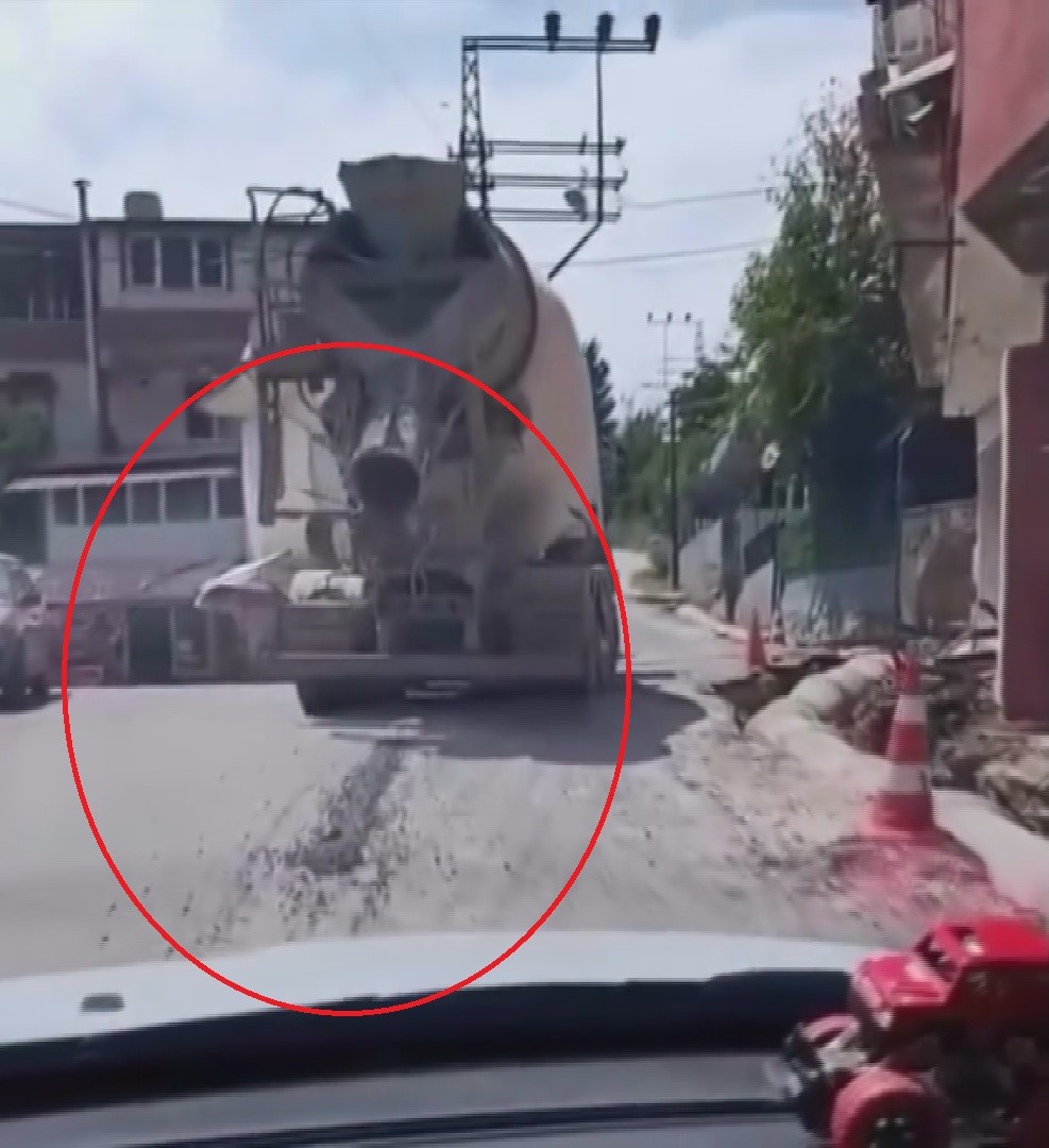 Yola beton d&ouml;kerek ilerleyen beton mikserine 50 bin TL para cezası