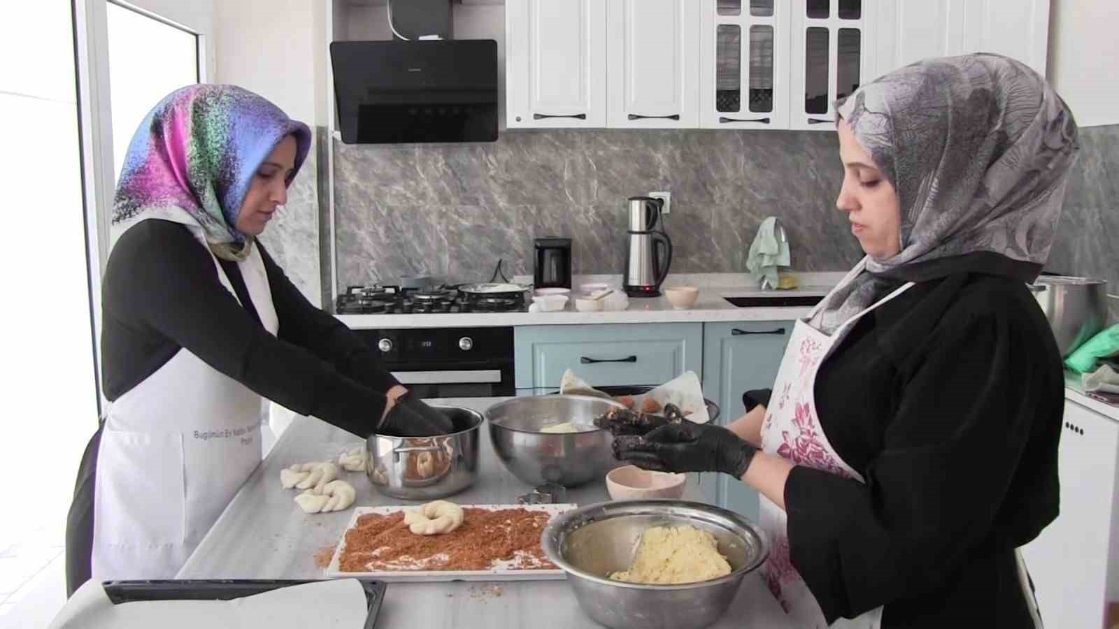 Siirt&rsquo;te bir ilk: &Ccedil;&ouml;lyak hastaları artık g&ouml;n&uuml;l rahatlığıyla yemek yiyebiliyor