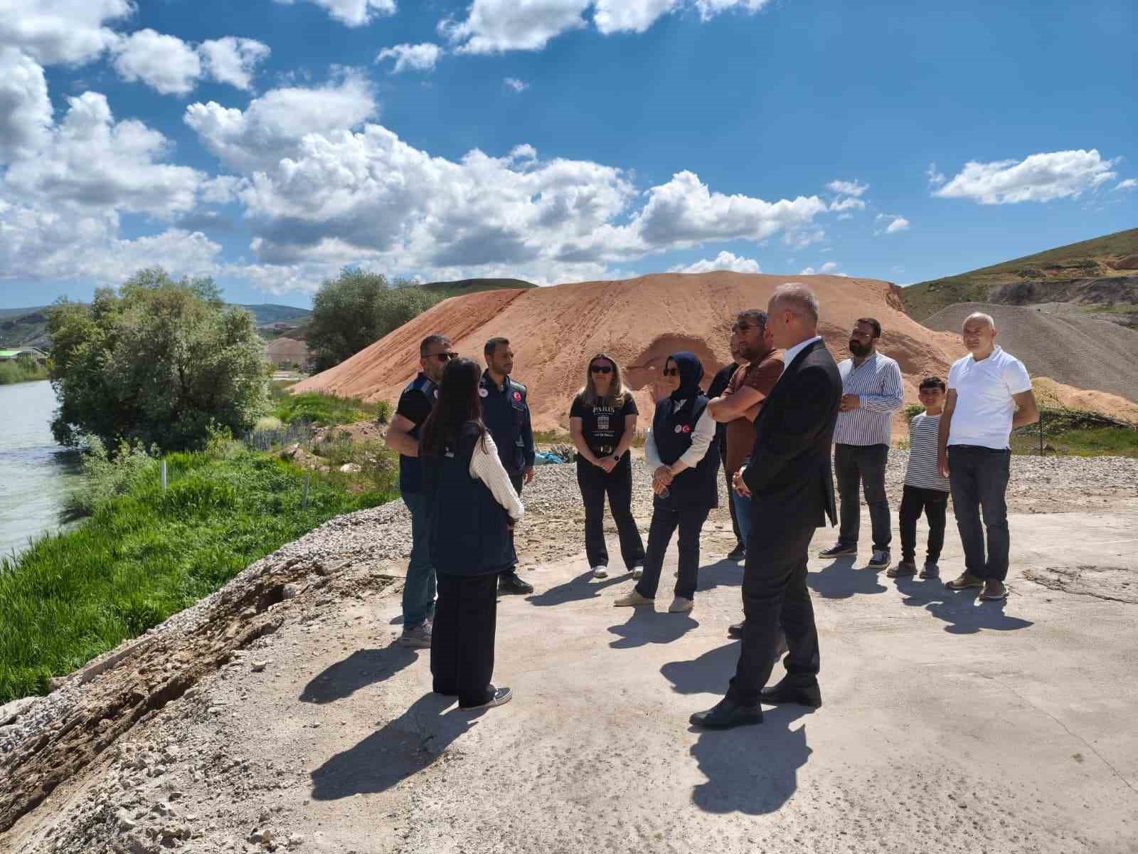 Bayburt&rsquo;ta hazır beton tesislerine &ccedil;evre denetimi