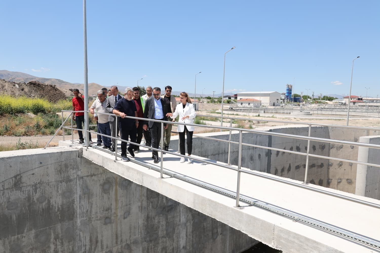 Başkan Şerifoğulları: "Kıymetli projeleri yatırıma d&ouml;n&uuml;şt&uuml;rd&uuml;k"